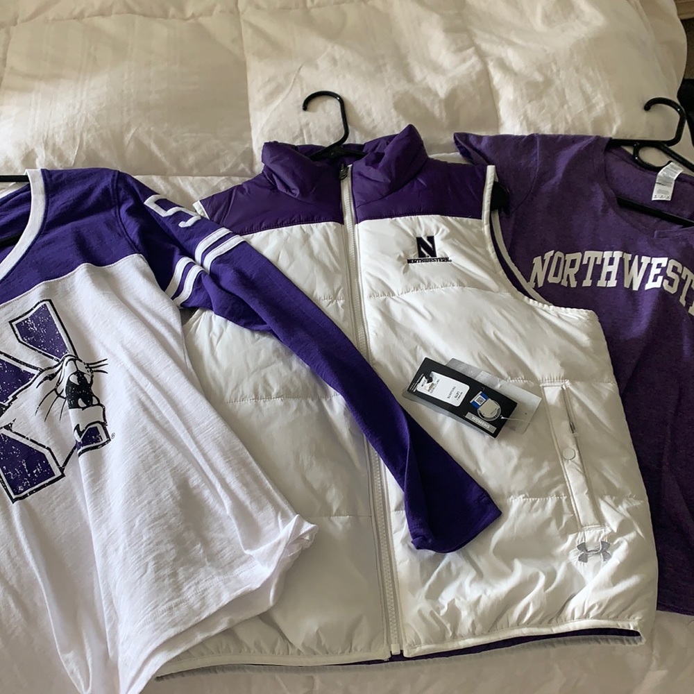 Northwestern NU wildcat gear size medium brand new